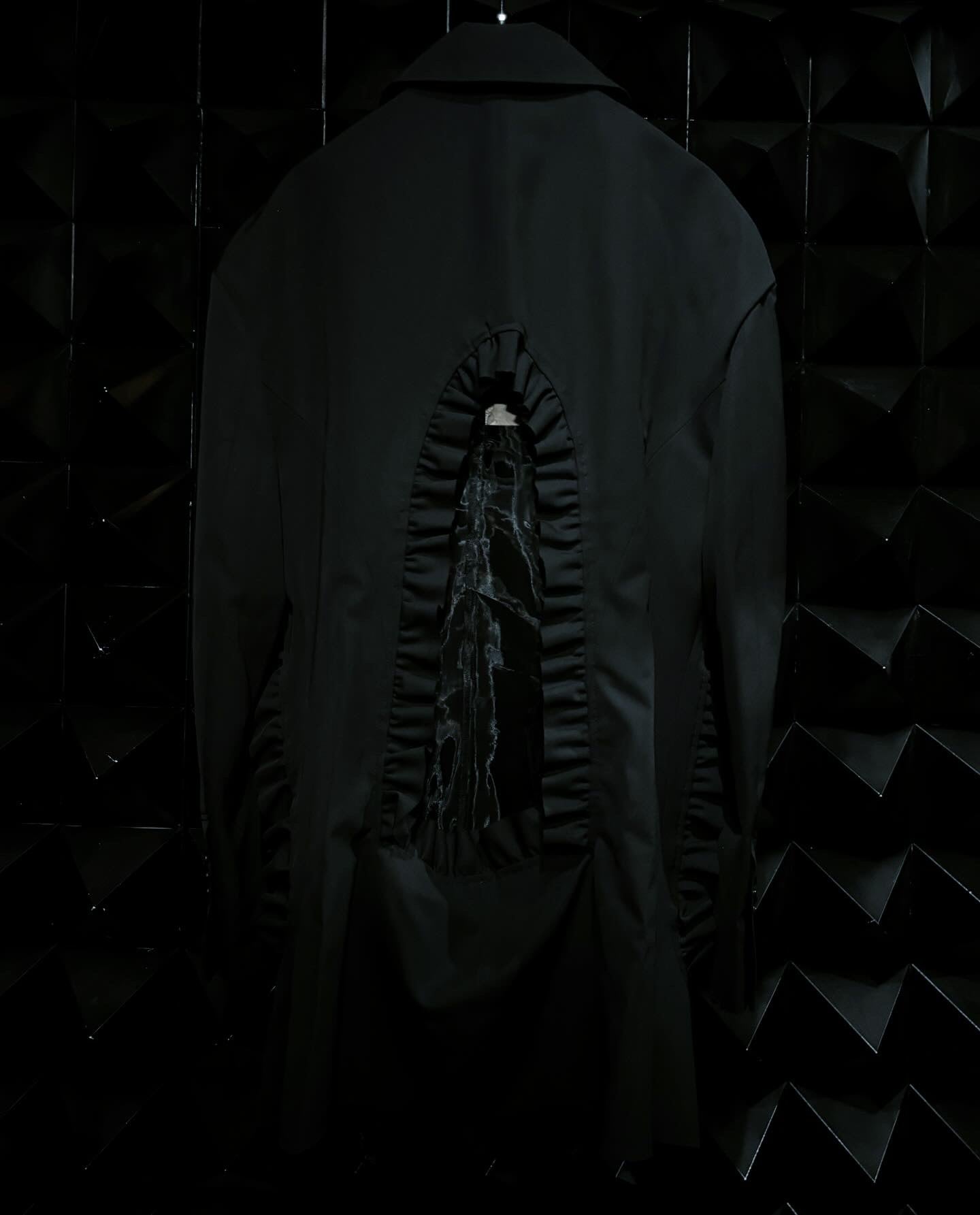 【BASE MARK 25AW,】Frill Jacket & Frill Layered Half Pants