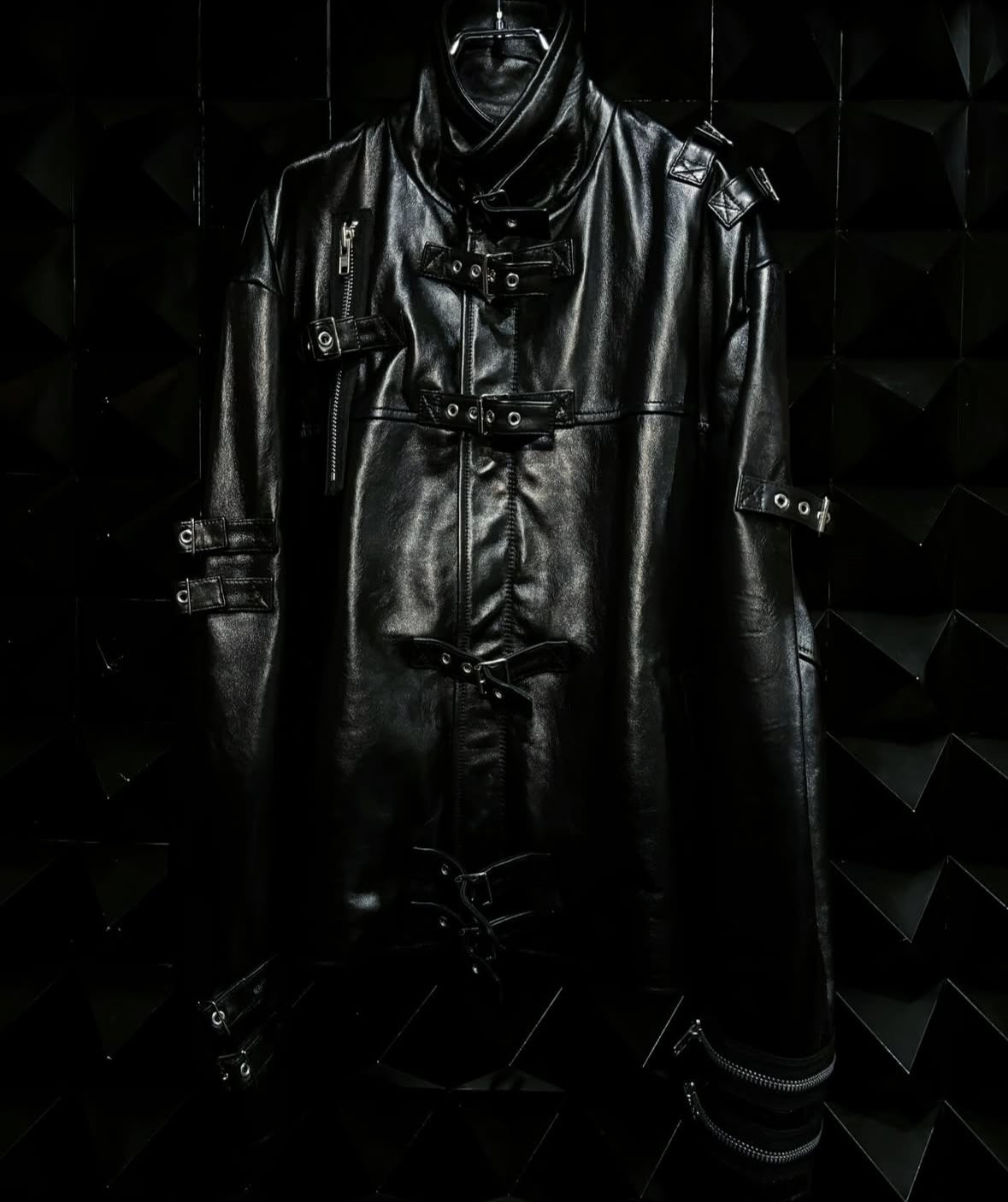 【doublet 25AW,】 BUCKLE OVERLOAD LEATHER JACKET & BUCKLE OVERLOAD LEATHER PANTS