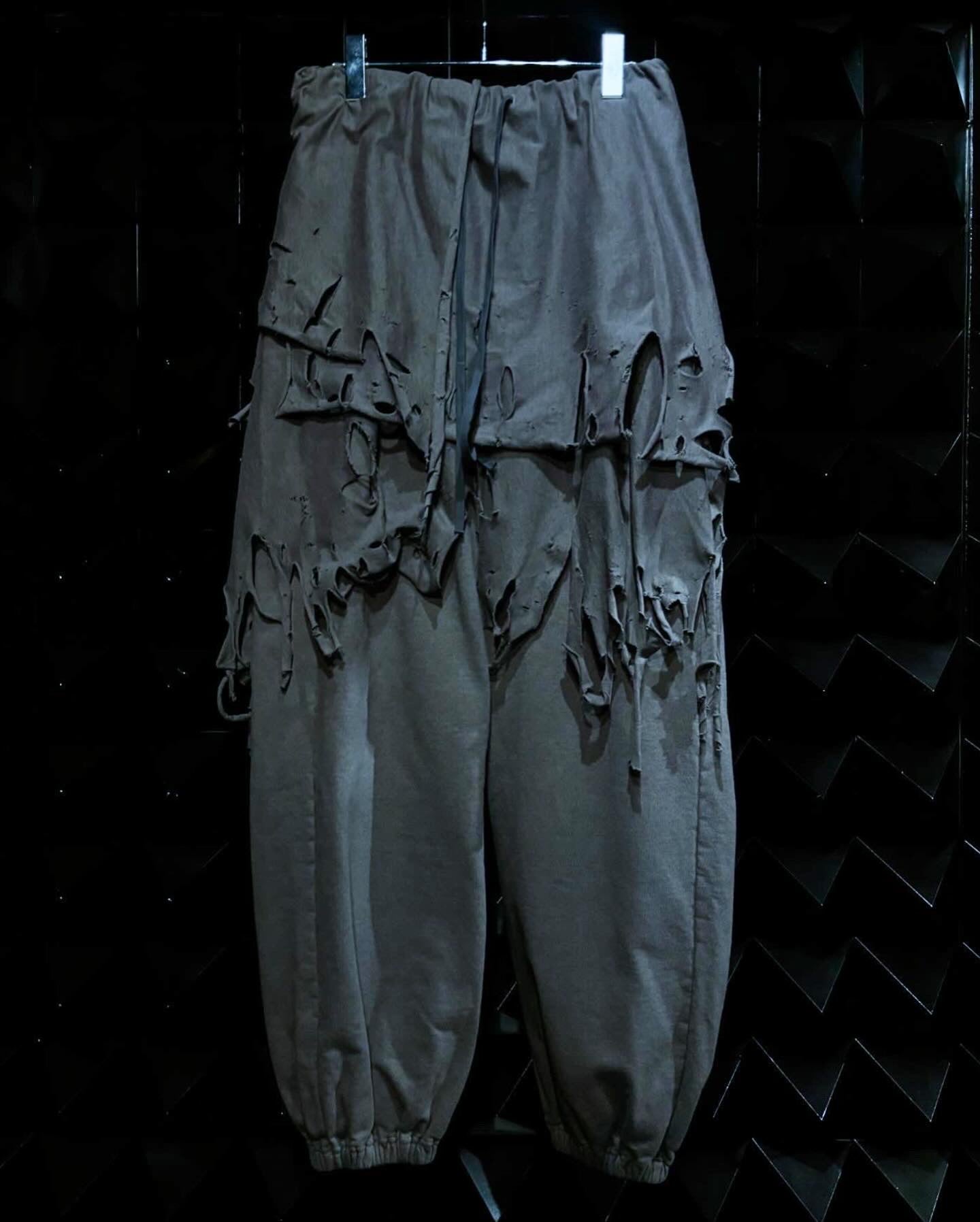 【doublet 25AW,】 PHANTOM FRAYED HOODIE & PHANTOM FRAYED SWEATPANTS