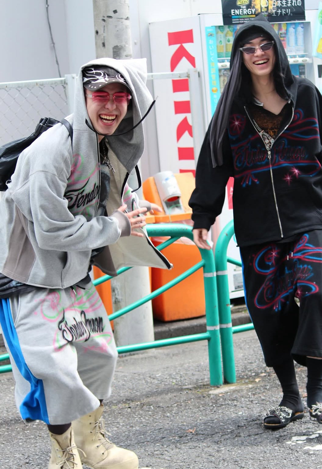 【TENDER PERSON 26SS,】 AIRBRUSHED ZIP UP HOODIE & AIRBRUSHED HARF SWEAT PANTS