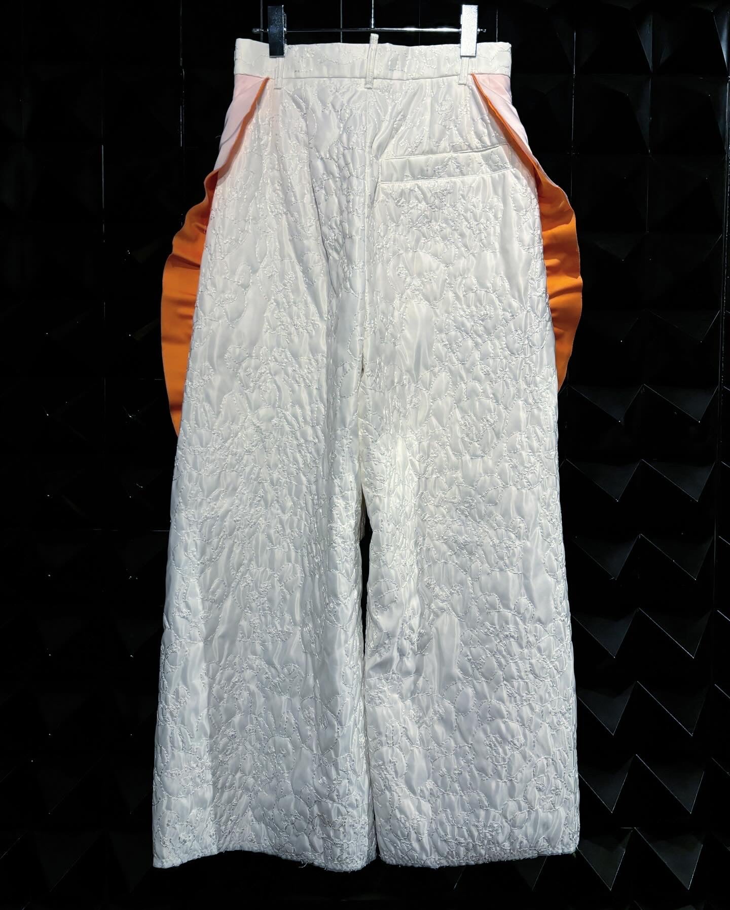 【BASE MARK 25AW,】 Bear embroidery M-01 & ABear Quilting pants(HIGAN limited)& Bear Quilting Bag WHITEtype