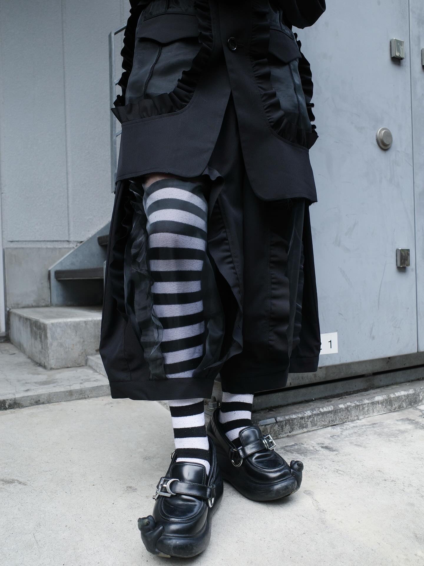 【BASE MARK 25AW,】Frill Jacket & Frill Layered Half Pants