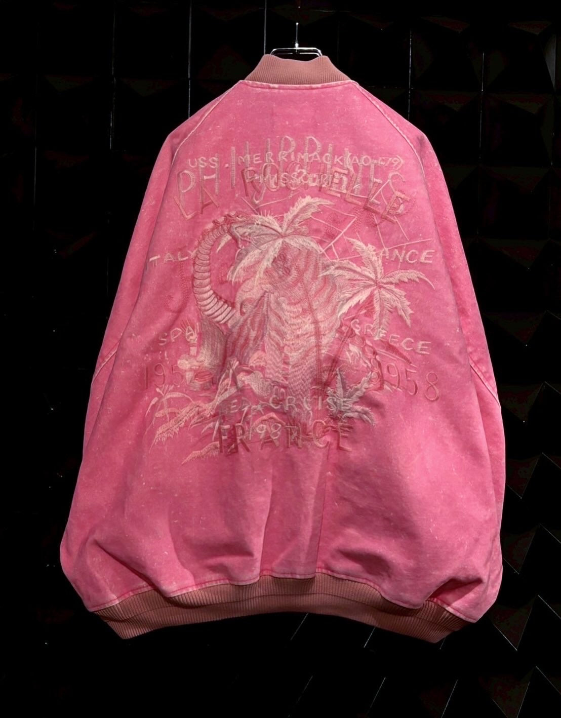 【doublet 25AW,】FLOCKED DEINM SOUVENIR JACKET & FLOCKED DEINM EMBROIDERED PANTS