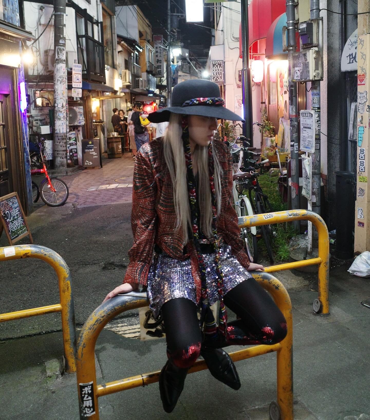 【doublet 25AW,】HEART PRINT
SPARKLING LEGGINS