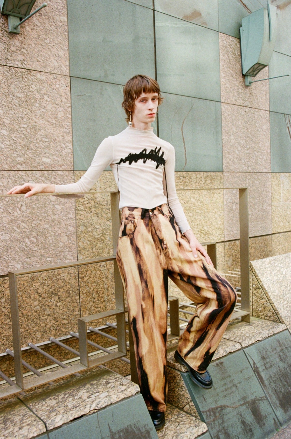 【MIKAGE SHIN 26aw,】Anonymous Tattoo Tops White