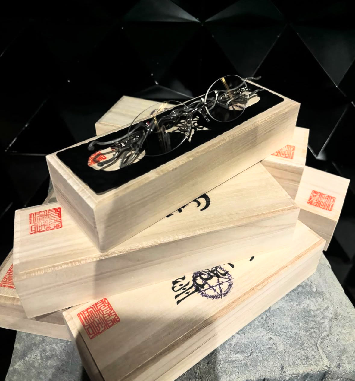 【el conductorH 25AW,】el conductorH × NRVSS collaboration eyewear "Broly"