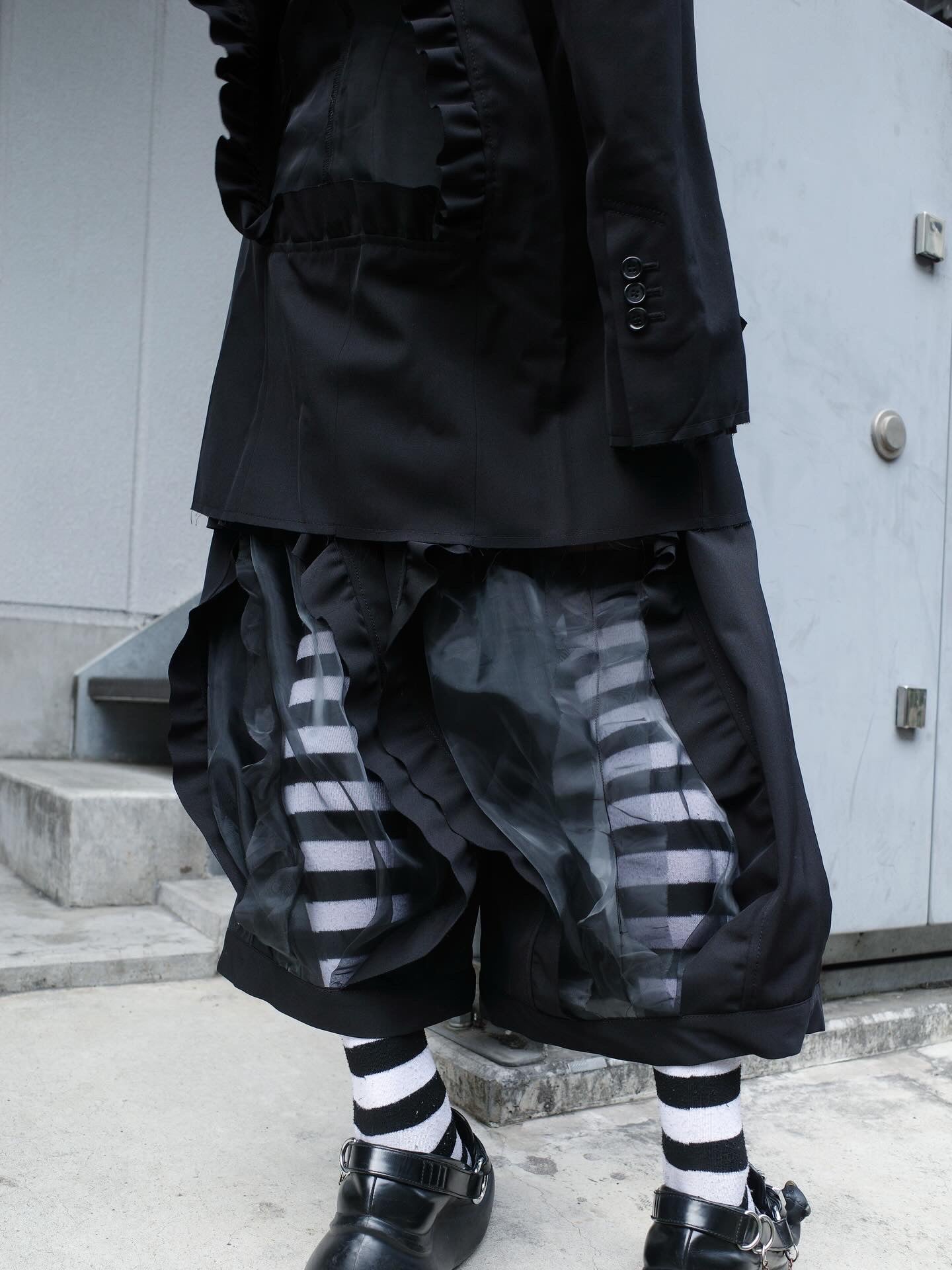 【BASE MARK 25AW,】Frill Jacket & Frill Layered Half Pants
