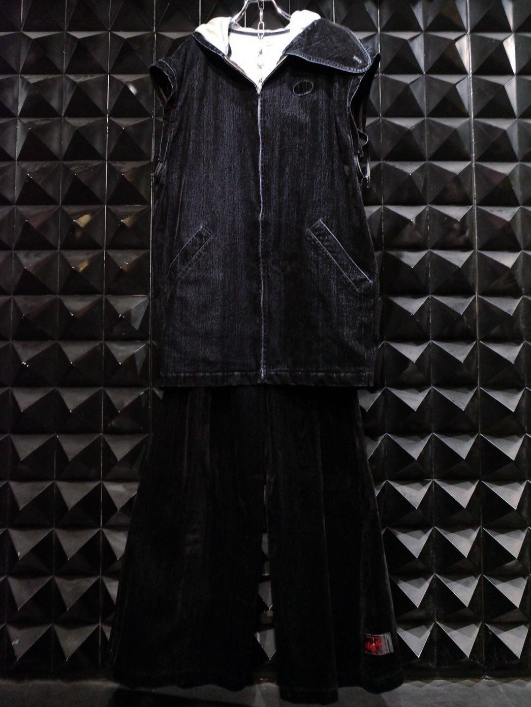 【SYUMAN. 25AW,】 Covered Denim Hoodie-Coat& Covered Denim 2 sides trousers