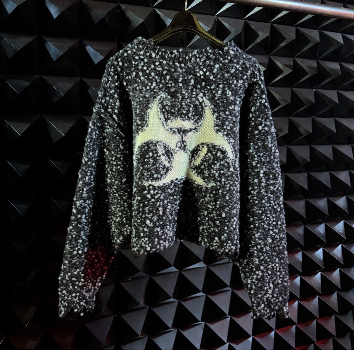 【doublet 26AW,】 
ACTING GAS MASK KNIT PUL
LOVER CHARCOAL