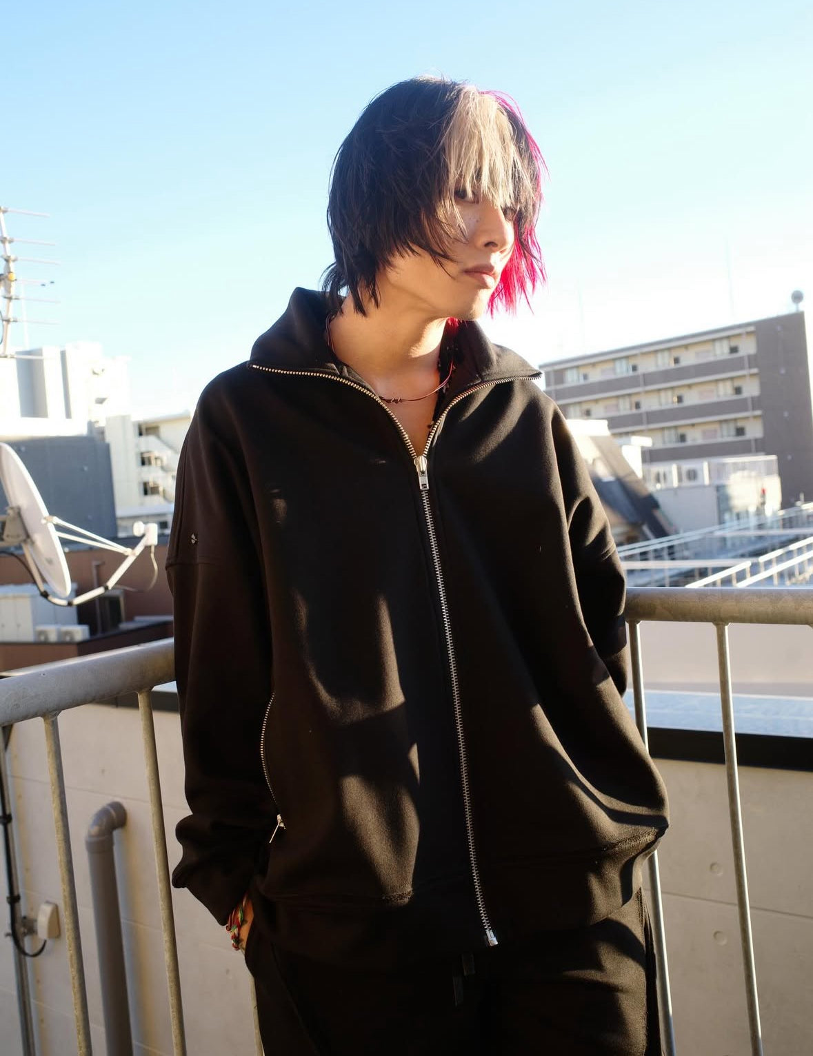 【seivson 26SS,】Laser-Cut Structured Jacket 	& Laser-Cut Structured Pants Pants