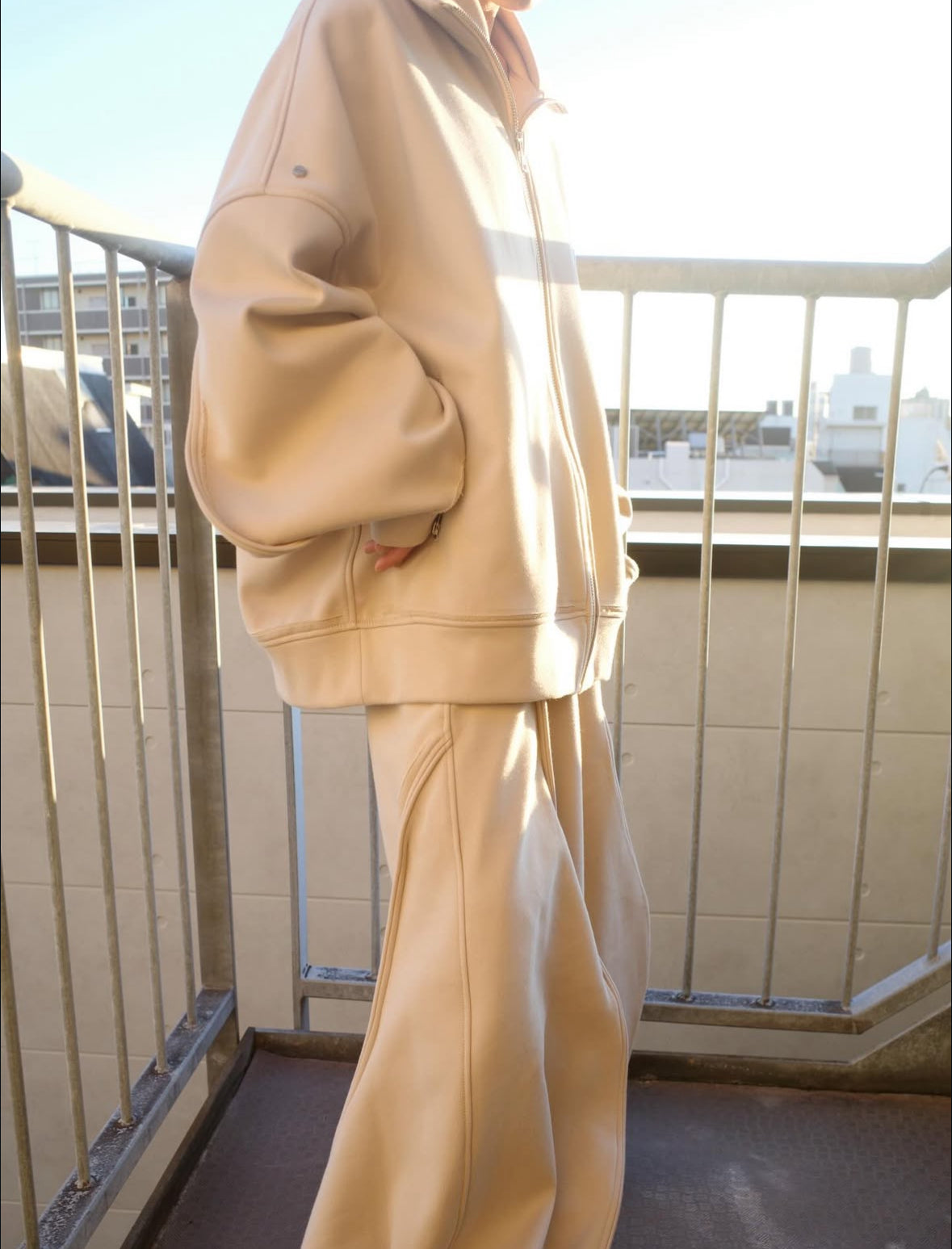 【seivson 26SS,】Laser-Cut Structured Jacket 	& Laser-Cut Structured Pants Pants