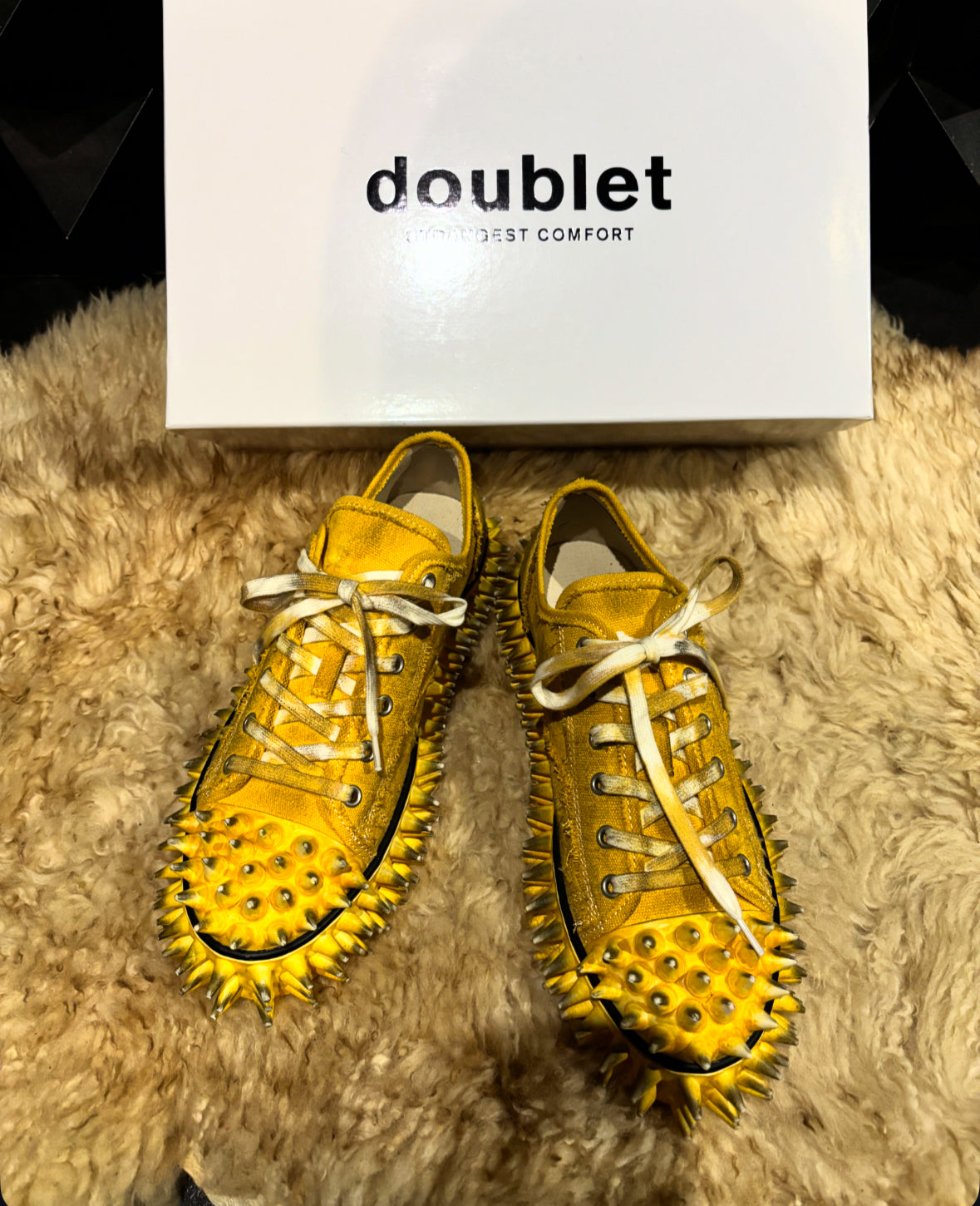 【doublet 26SS,】DIRTY SPIKE TOE CAP SNEAKER