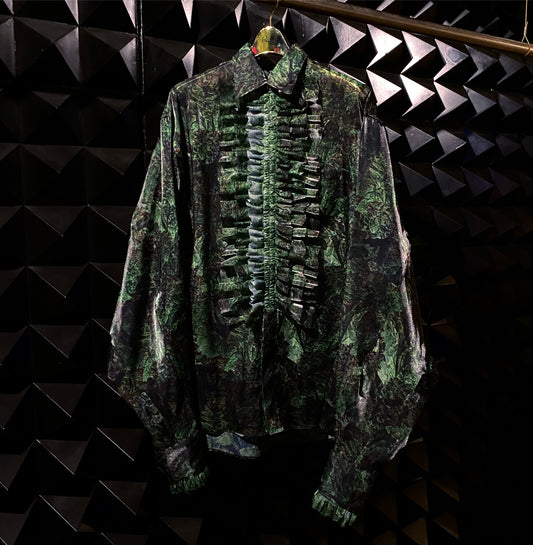 【doublet 26SS,】
　LETTUCE FRILL SHIRT
