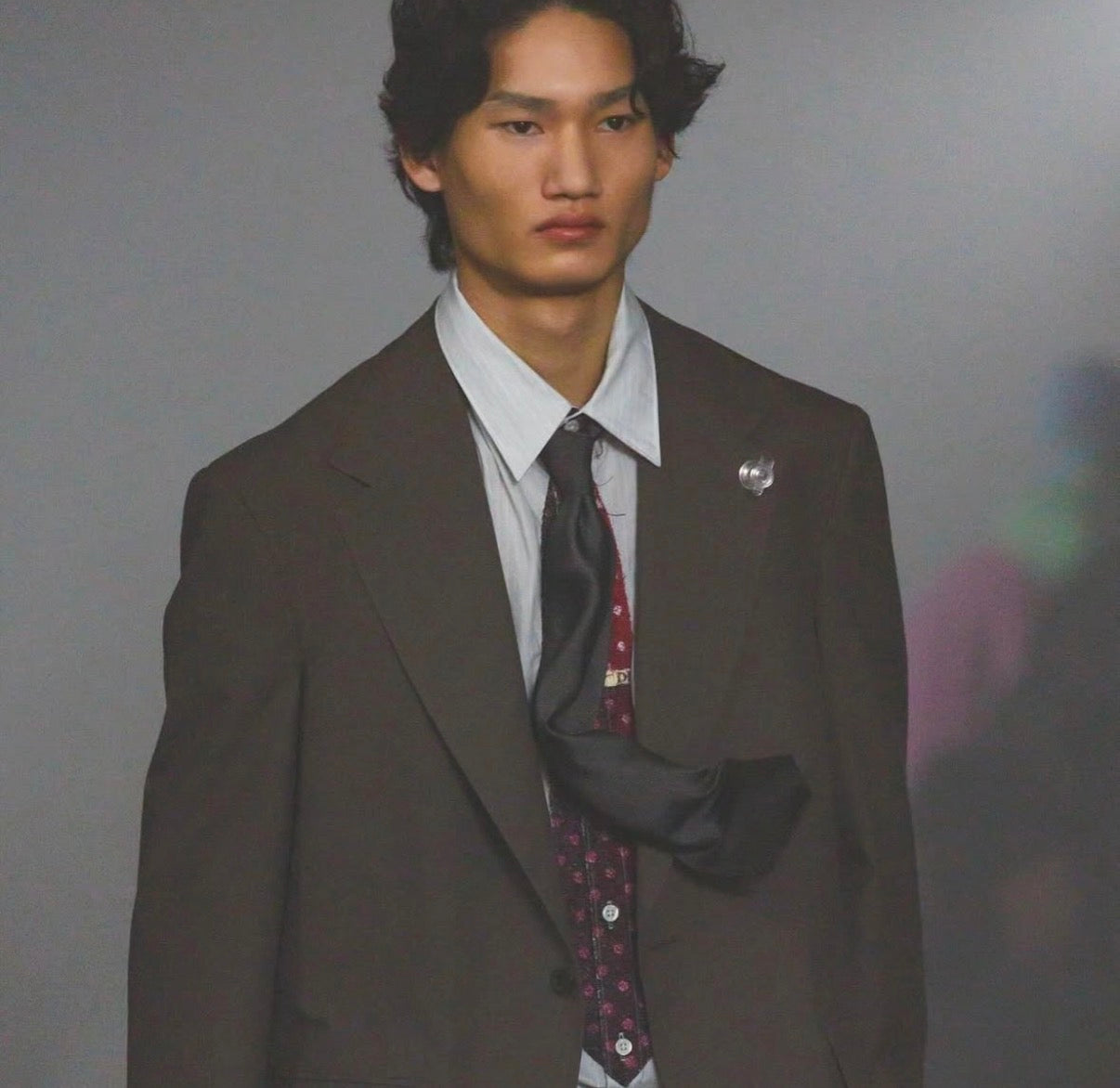 【doublet 26AW,】 
SHAPE MEMORY SHIJIRA TI
E
GREY/BLACK/BLOWN/ORANGE/GREEN/BLUE