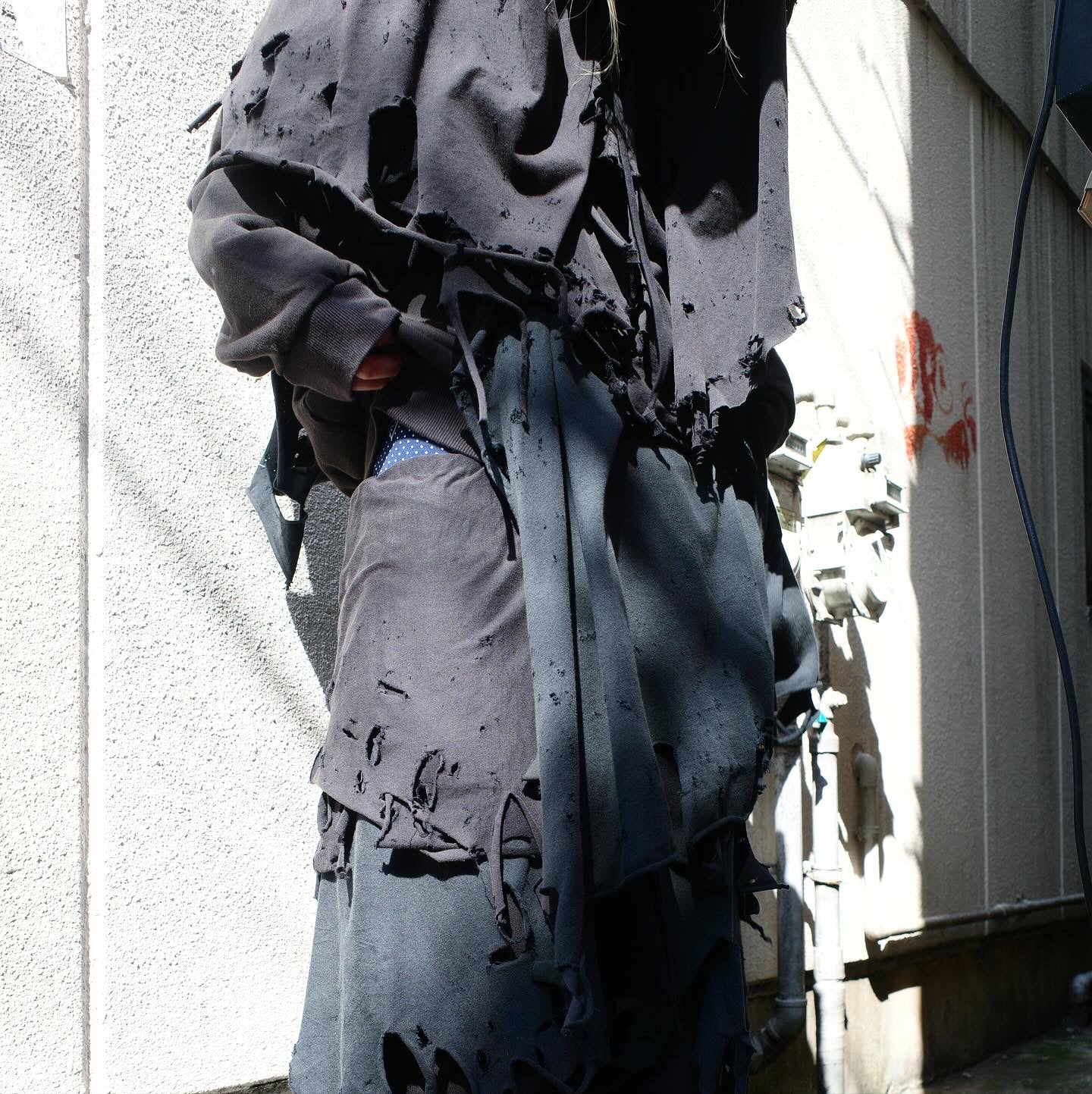 【doublet 25AW,】          PHANTOM FRAYED HOODIE & PHANTOM FRAYED SWEATPANTS
