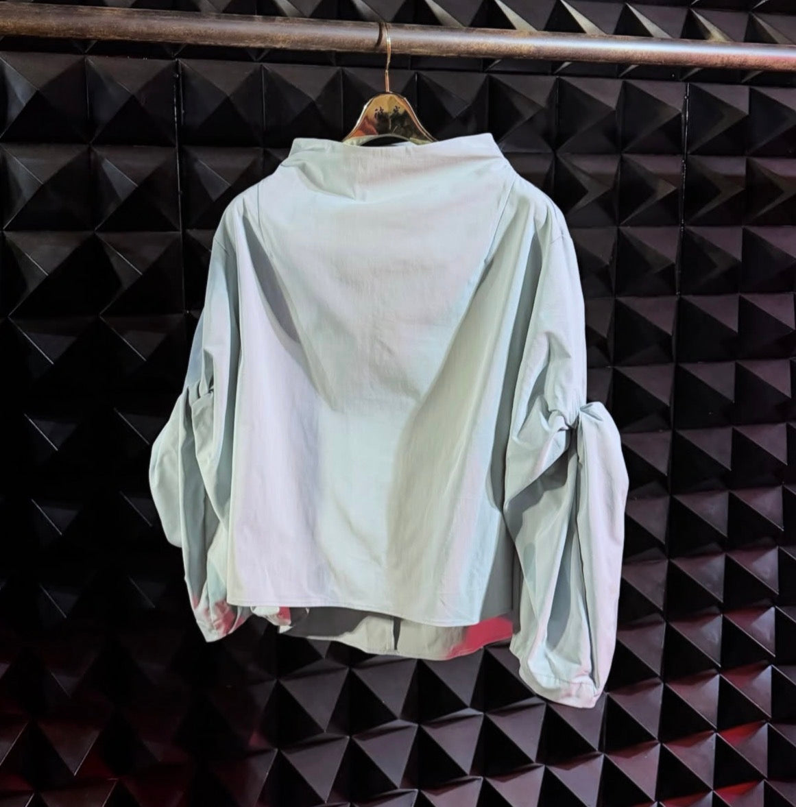 【divka 26AW,】 Stretch Chambray Twisted Sleeve Blouse & Stretch Chambray Wide Pants/ALOE