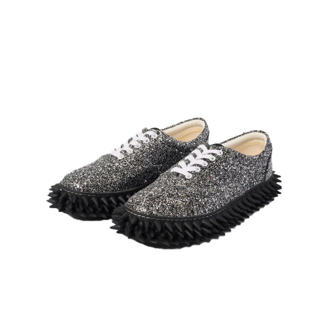 【doublet 26AW,】 GLITTER SPIKE SNEAKER/SILVER