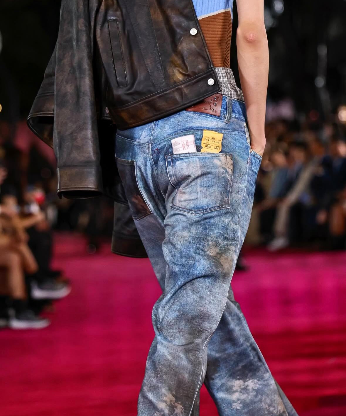 【Andersson Bell 26SS,】UNISEX FESTIVAL MUD PRINTED JEANS