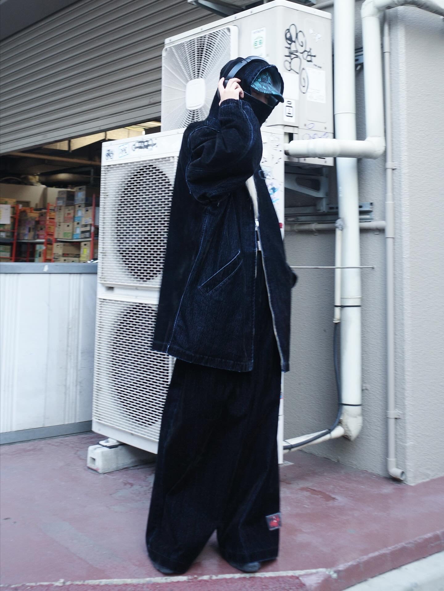【SYUMAN. 25AW,】                         Covered Denim Hoodie-Coat& Covered Denim 2 sides trousers