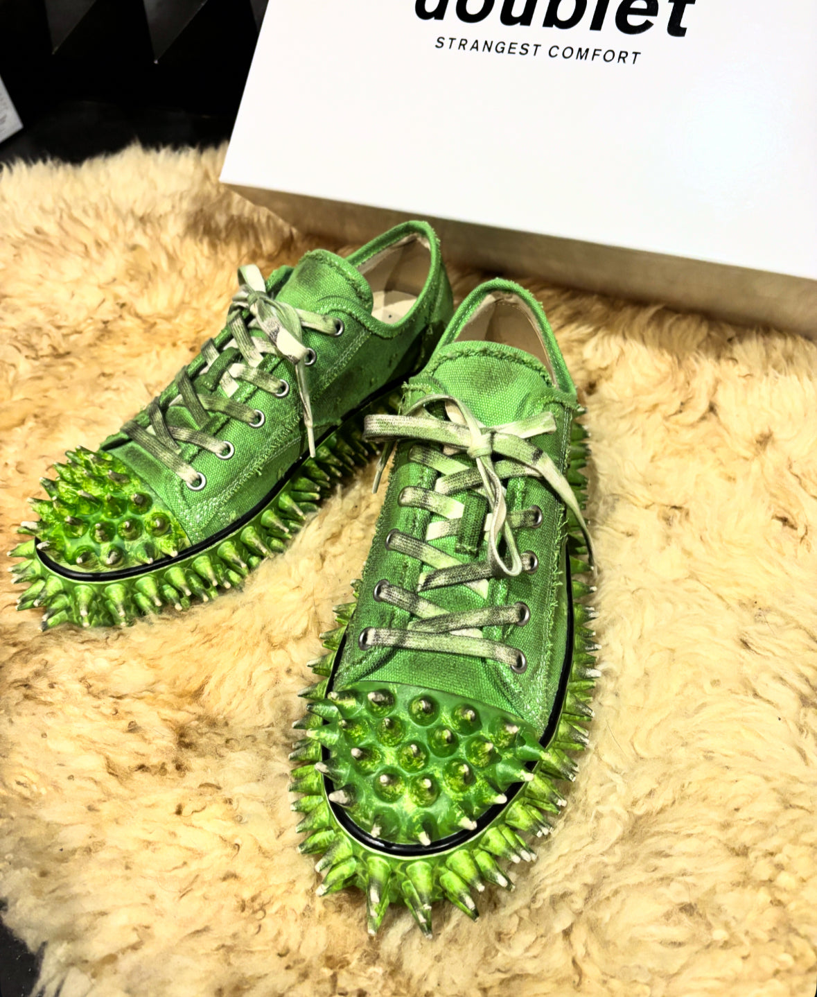 【doublet 26SS,】DIRTY SPIKE TOE CAP SNEAKER