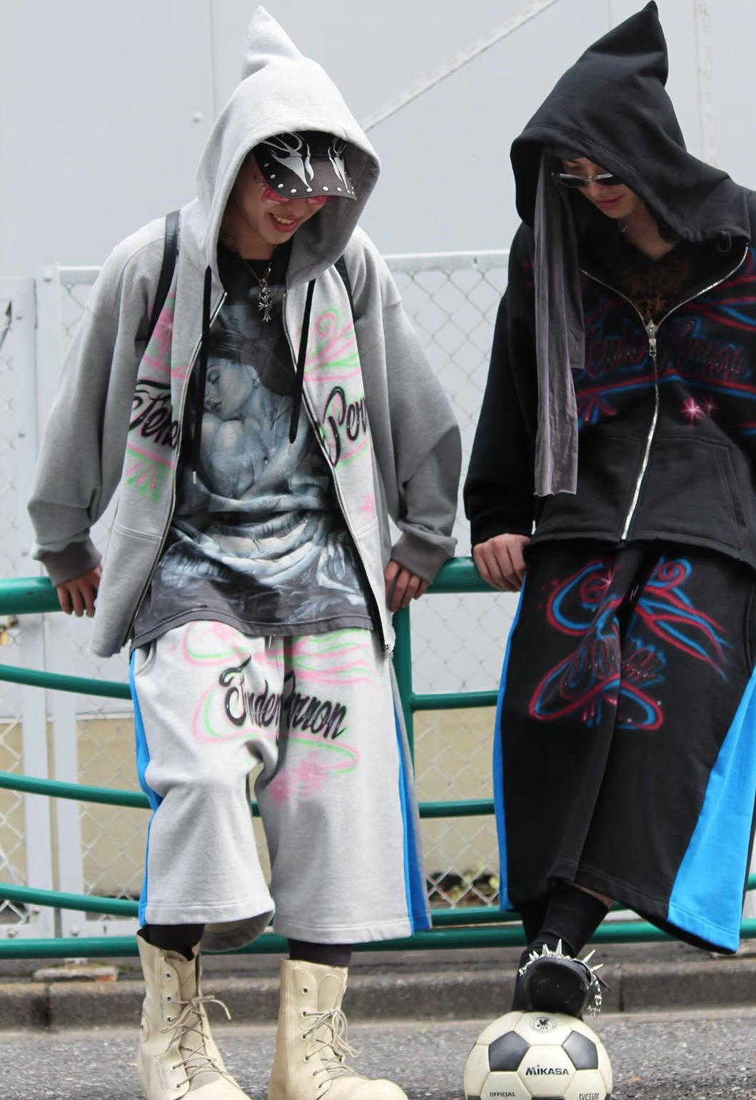 【TENDER PERSON 26SS,】 AIRBRUSHED ZIP UP HOODIE & AIRBRUSHED HARF SWEAT PANTS
