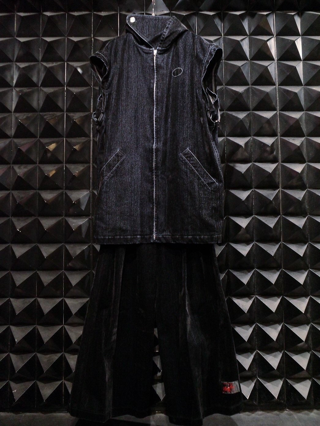 【SYUMAN. 25AW,】                         Covered Denim Hoodie-Coat& Covered Denim 2 sides trousers