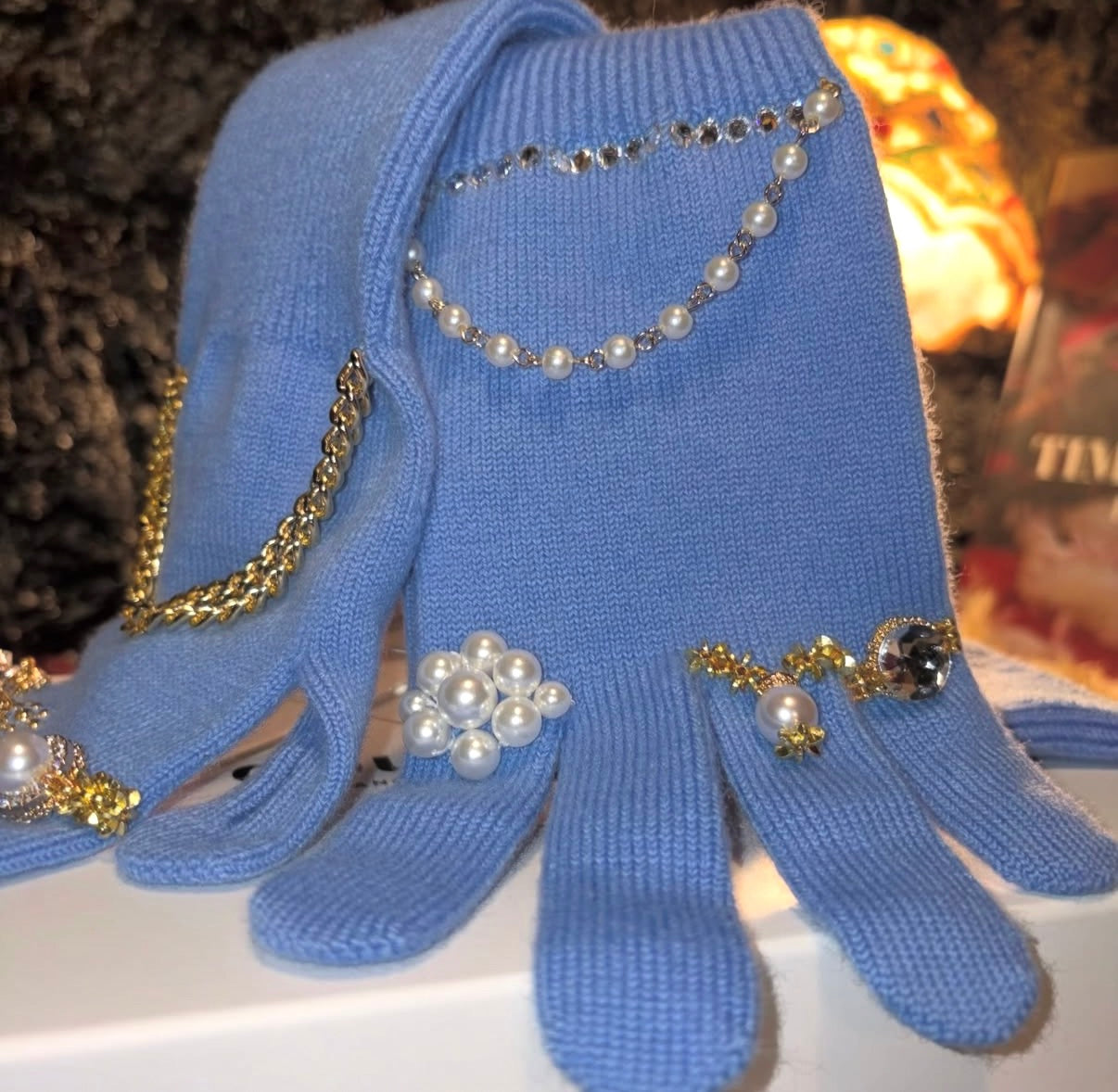 【doublet 26AW,】 
JEWELRY ATTACHED LONG
GLOVES/ BLUE