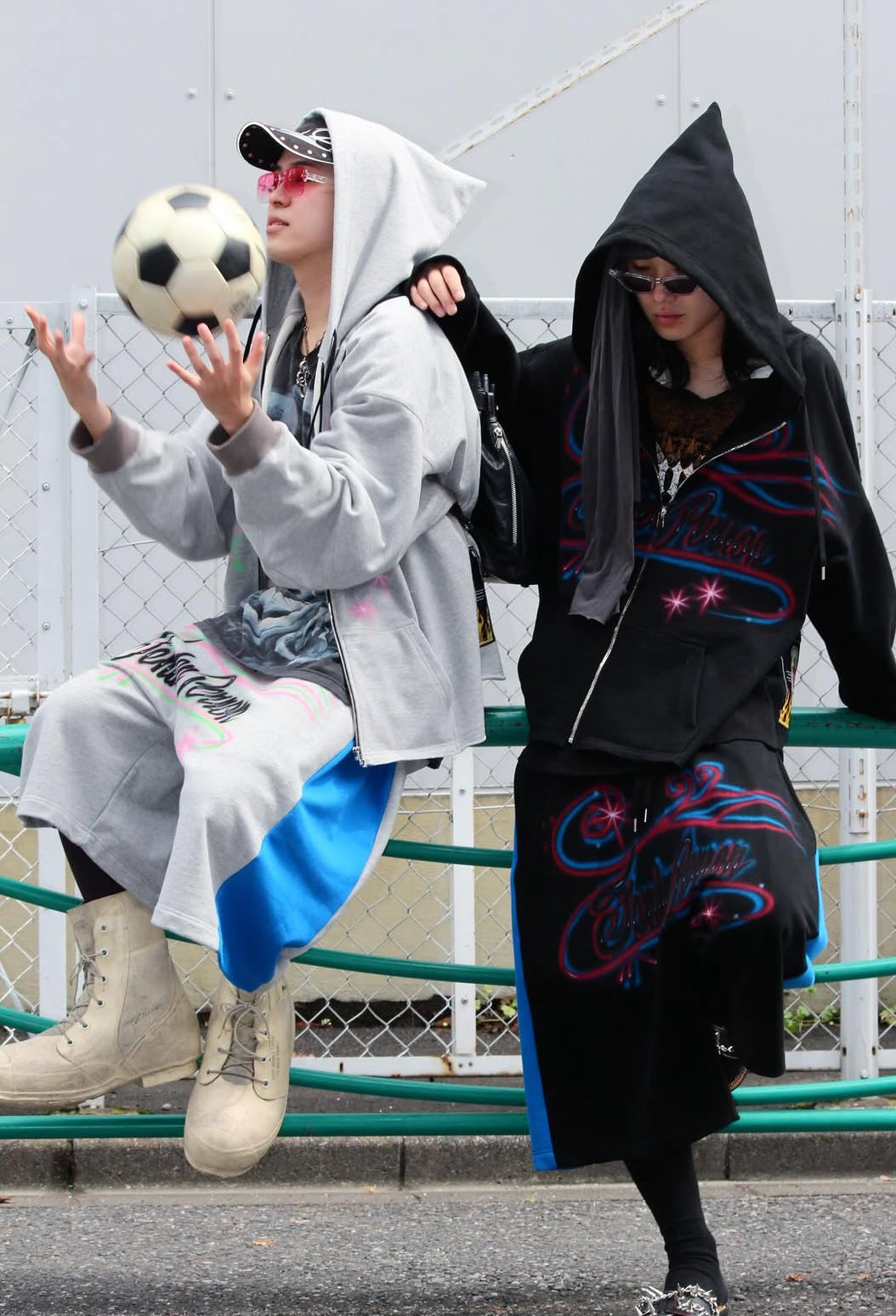 【TENDER PERSON 26SS,】 AIRBRUSHED ZIP UP HOODIE & AIRBRUSHED HARF SWEAT PANTS