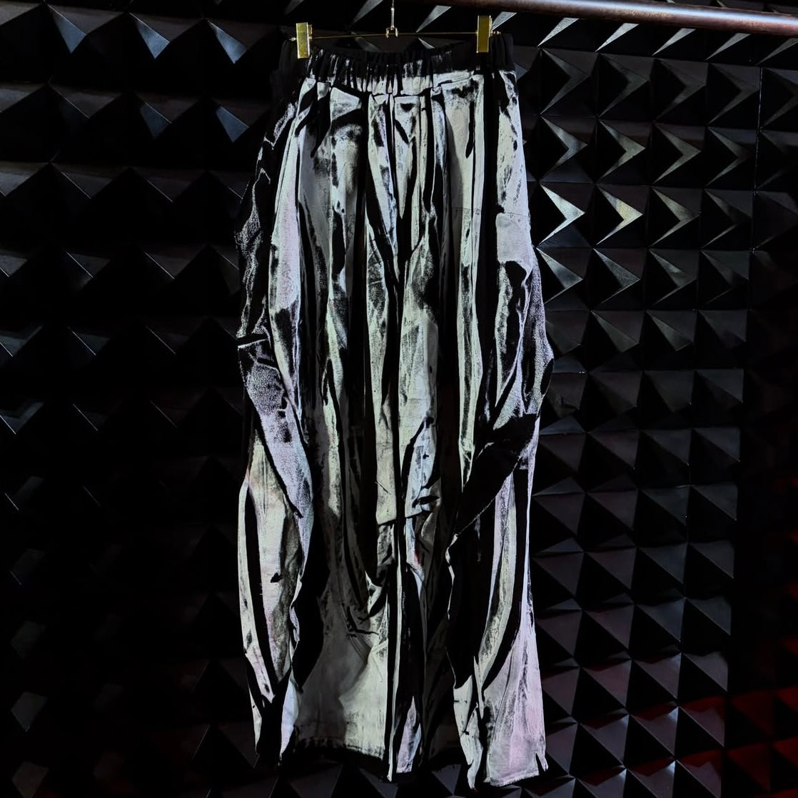 【BASE MARK 26AW,】SIMEON FARRA × Frill  Wide Sweat PT / BLACK
