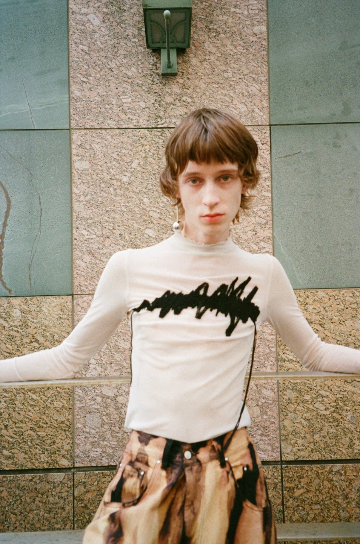 【MIKAGE SHIN 26aw,】Anonymous Tattoo Tops White