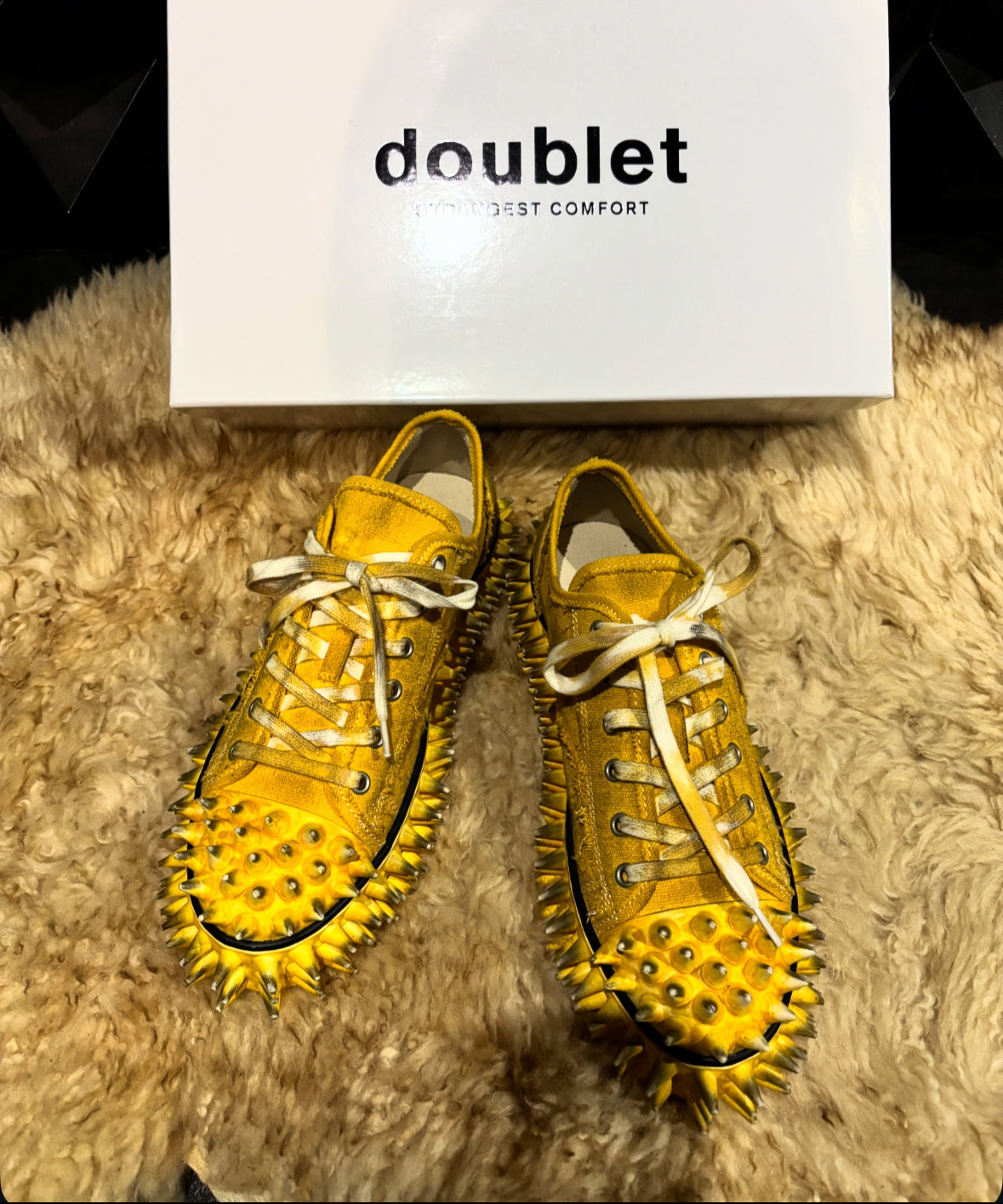 【doublet 26SS,】DIRTY SPIKE TOE CAP SNEAKER
