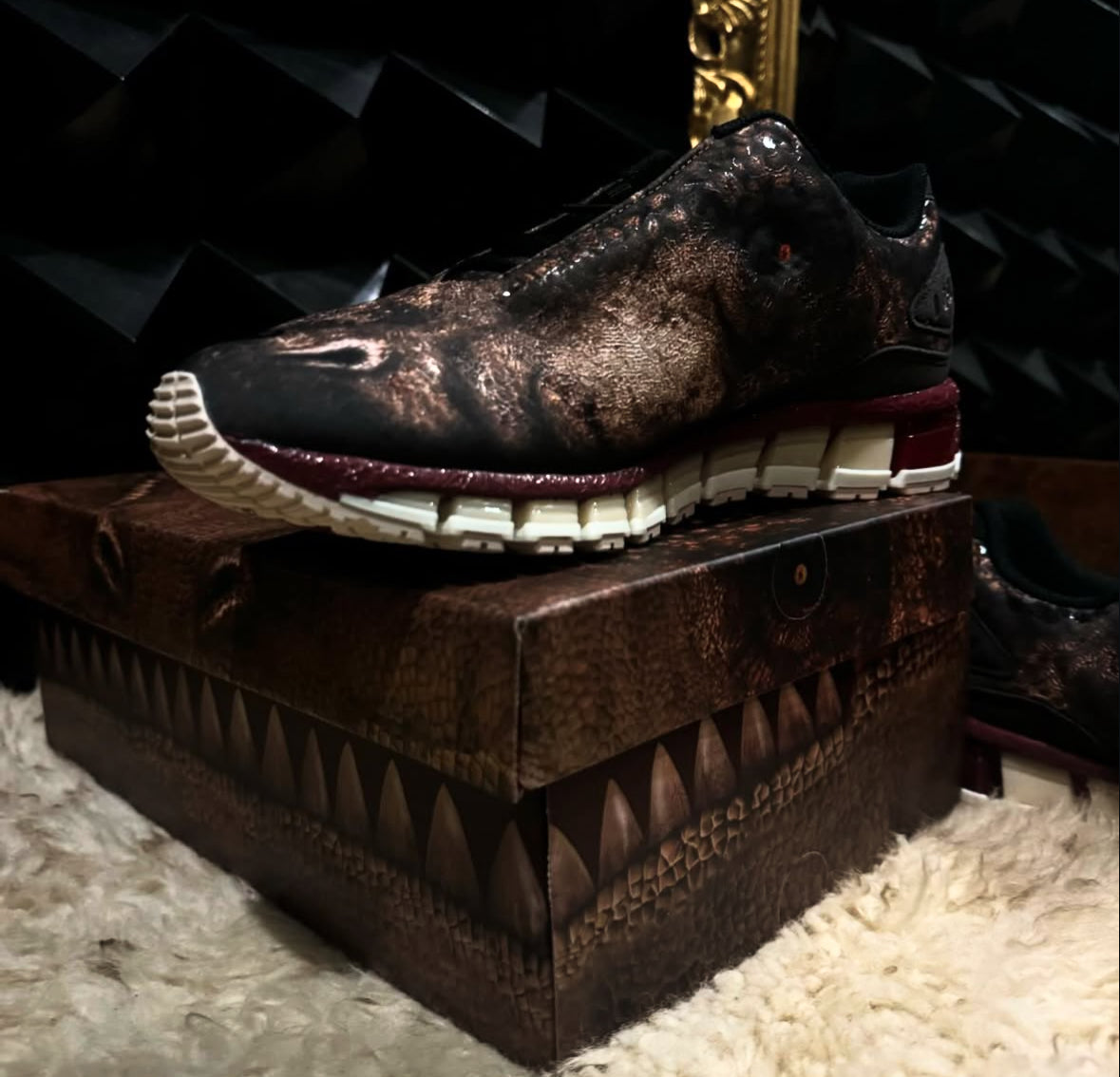 【doublet 26SS,】
　ASICS DINO RUNNERS