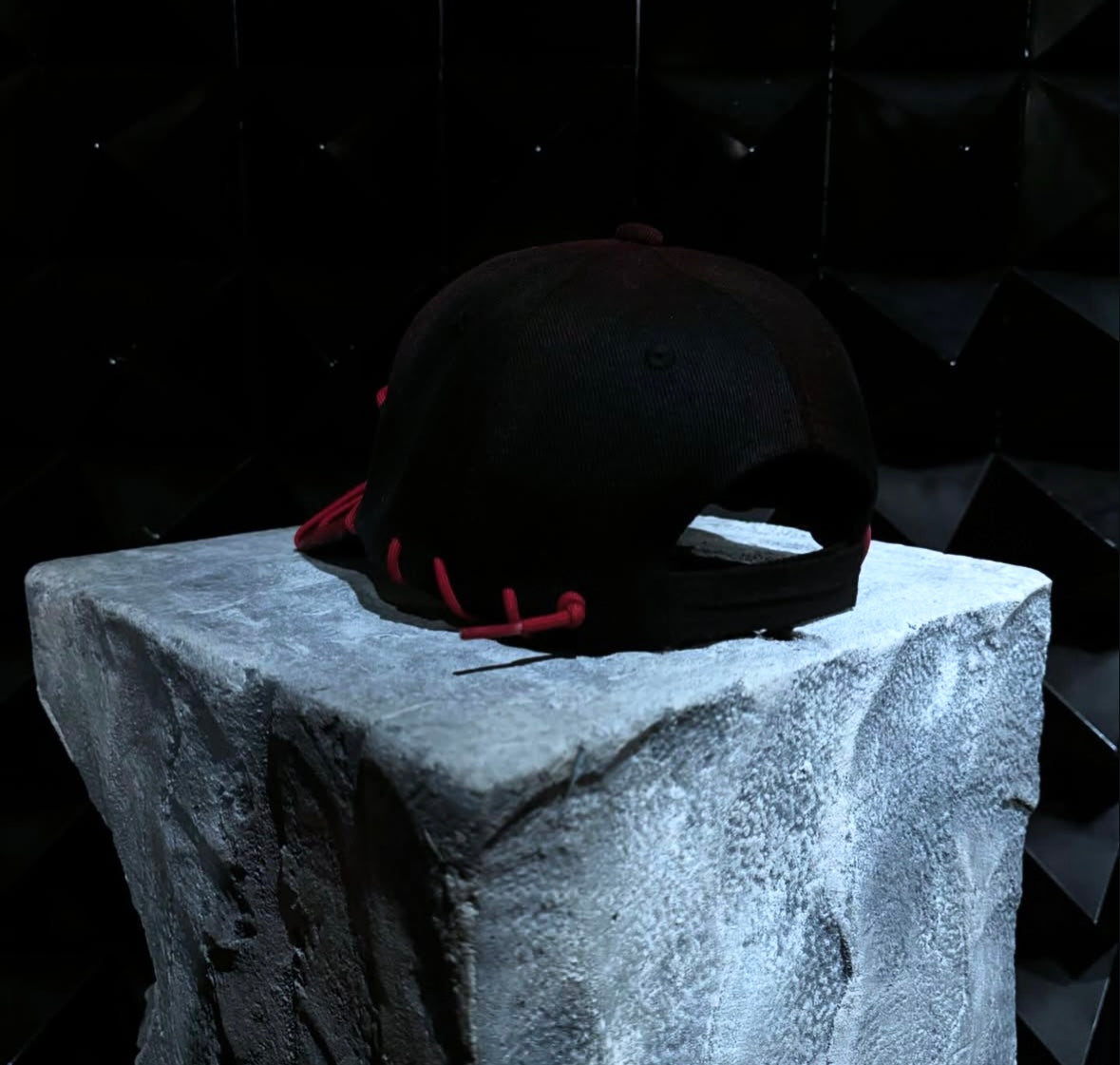 MIKAGE SHIN × HIGAN Exclusive Red lace Up Cap