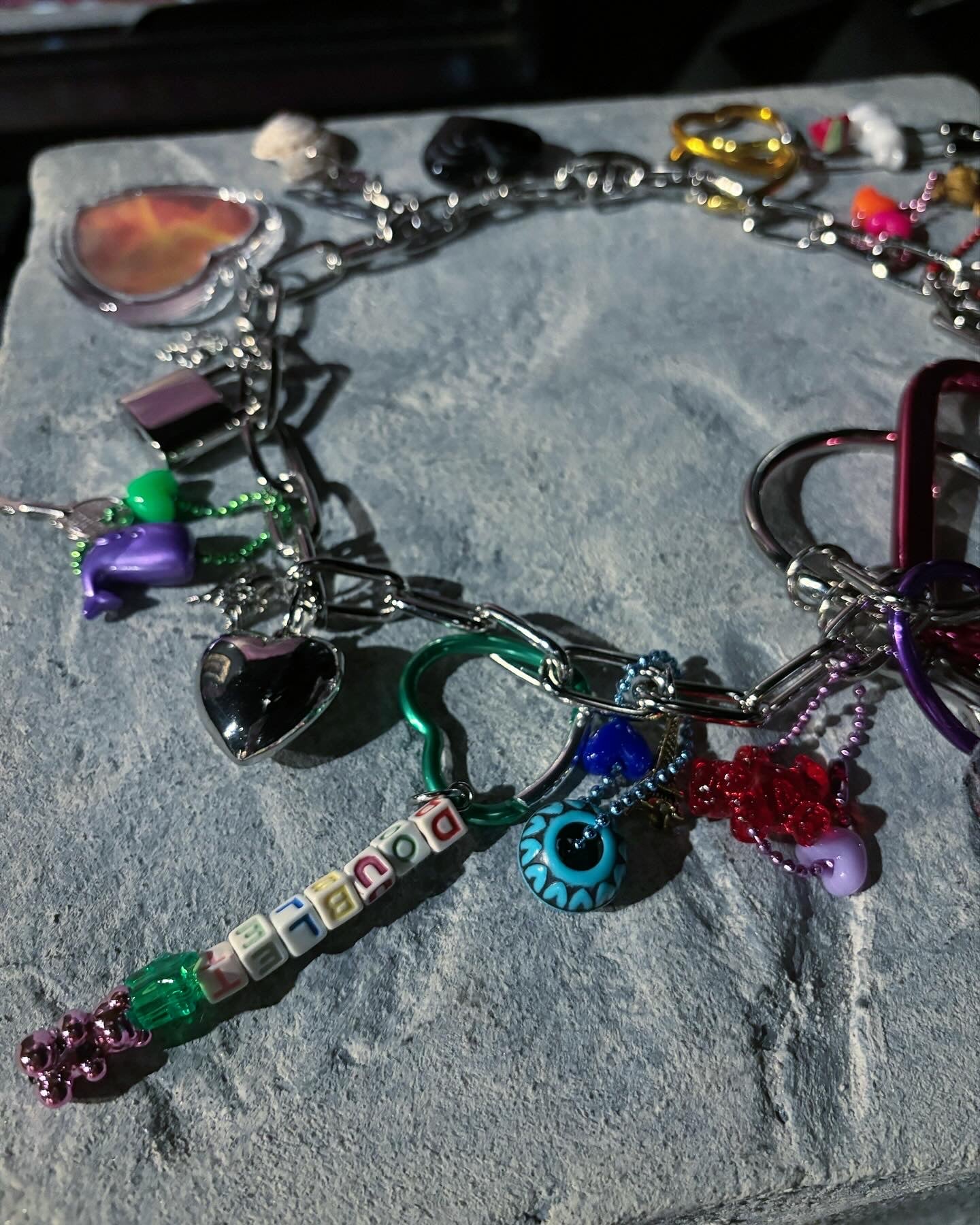 【doublet 25AW,】                     KEY CHAIN WITH DOG DOLL