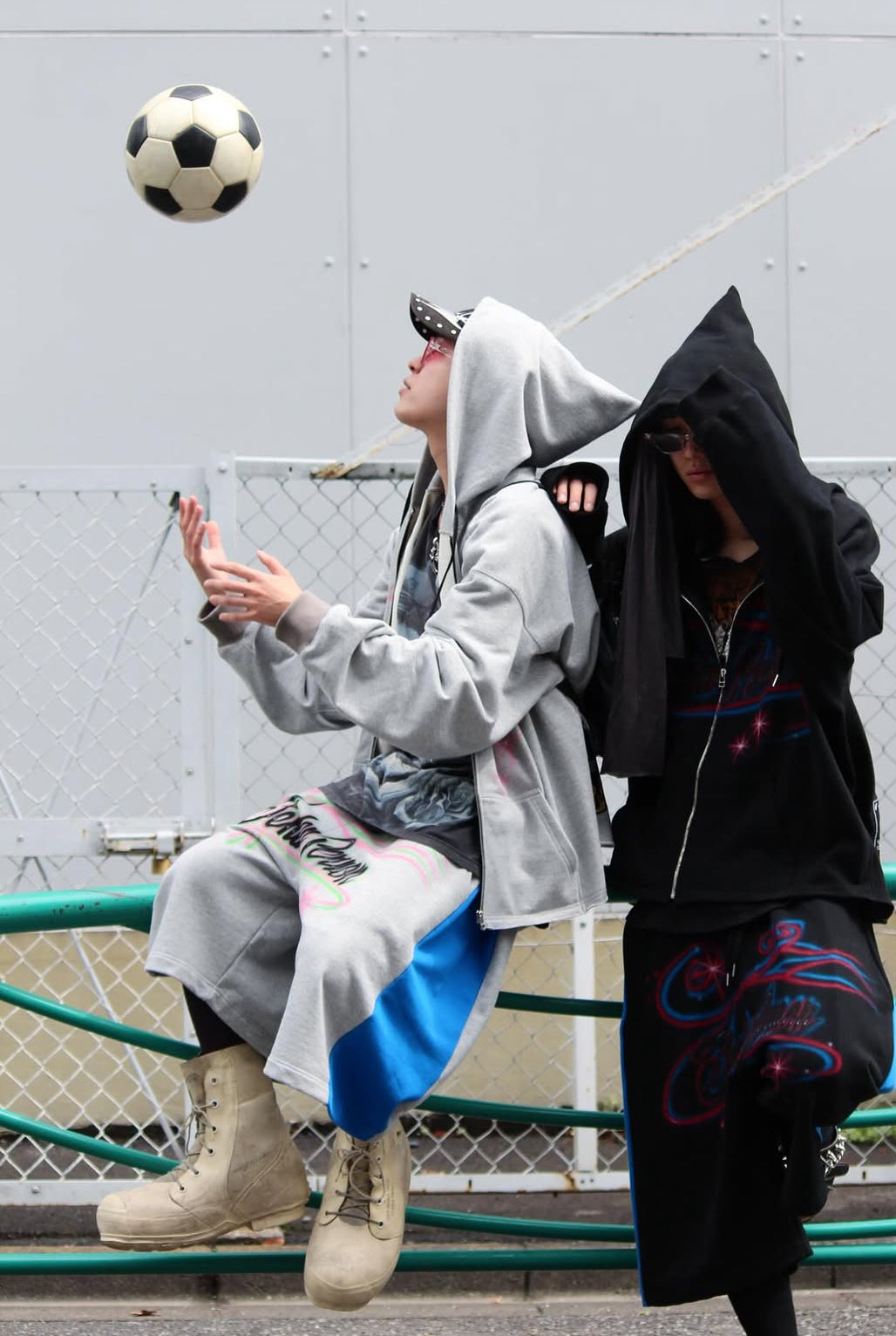 【TENDER PERSON 26SS,】 AIRBRUSHED ZIP UP HOODIE & AIRBRUSHED HARF SWEAT PANTS