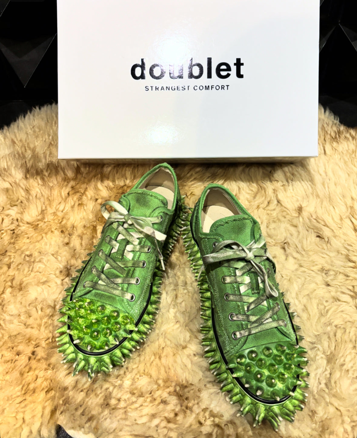【doublet 26SS,】DIRTY SPIKE TOE CAP SNEAKER