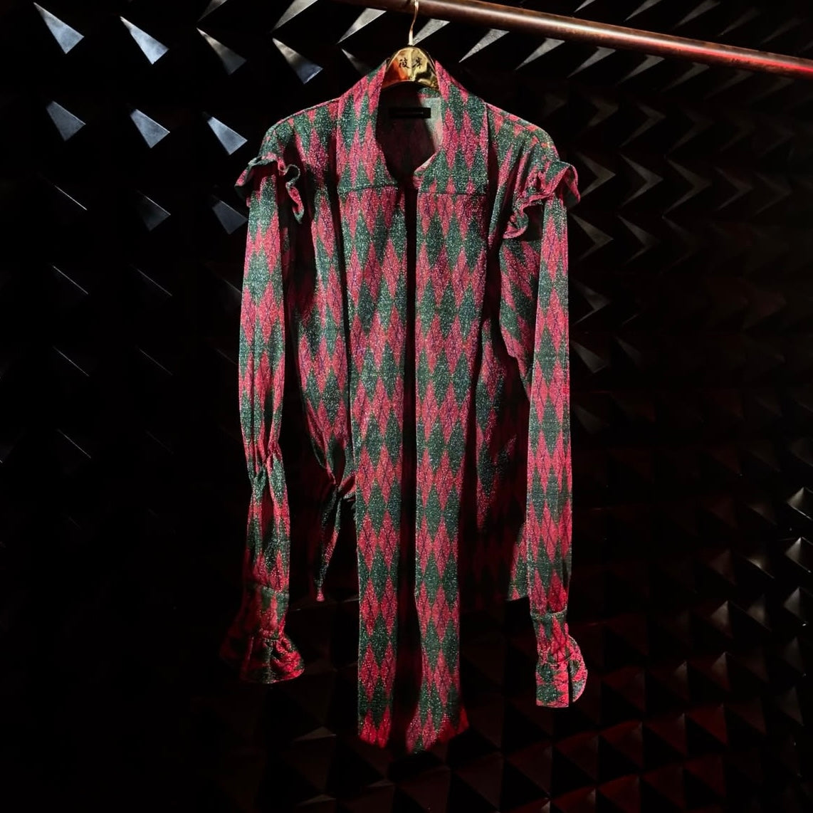 【TENDER PERSON 26AW,】 GLITTER TIE SHIRT / PINK