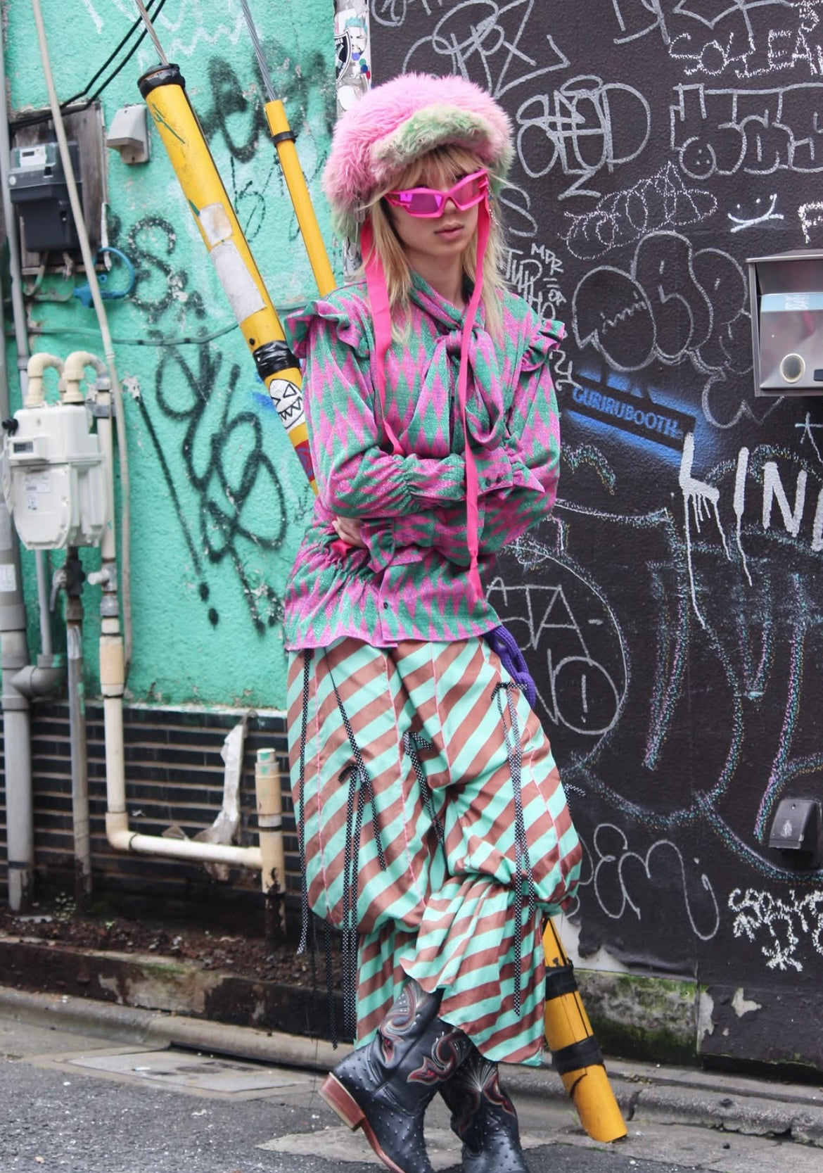 【TENDER PERSON 26AW,】 GLITTER TIE SHIRT / PINK